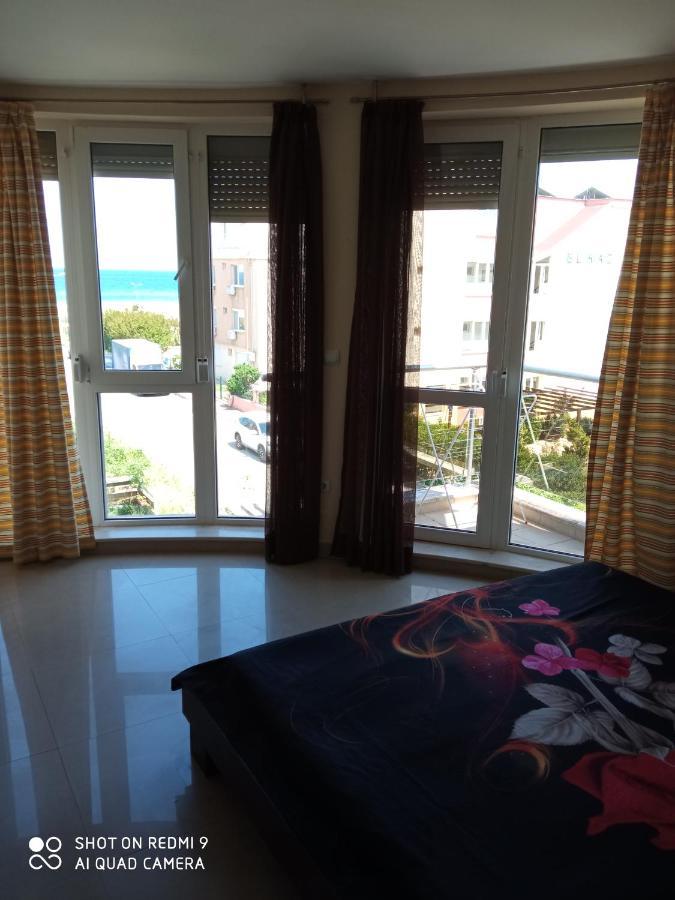 Студио Lozenec Exteriér fotografie